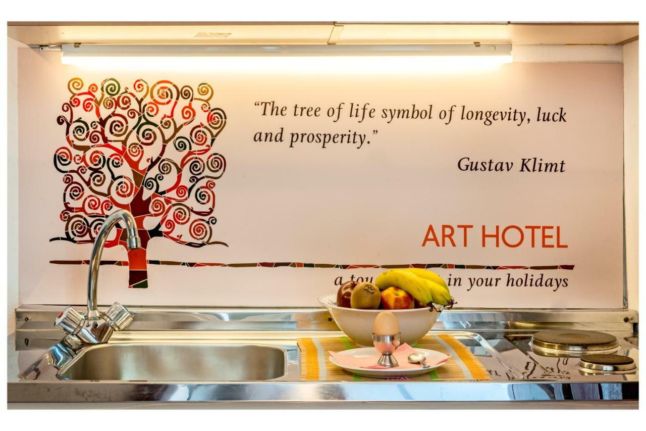 Tree Of Life Art Hotel Agia Marina  Luaran gambar